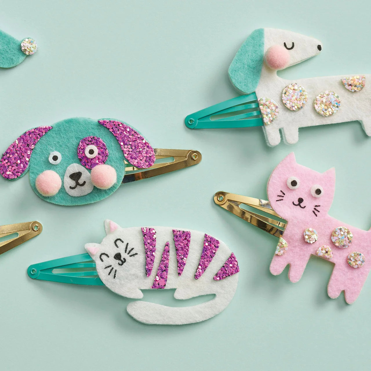 Janod Little Pets 6 Piece Glitter Hair Clips Kit