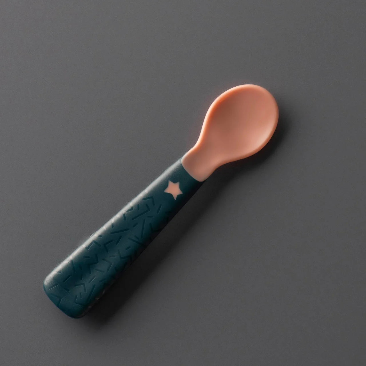 Tommee Tippee Easy Grip Feeding Spoons 5 per pack