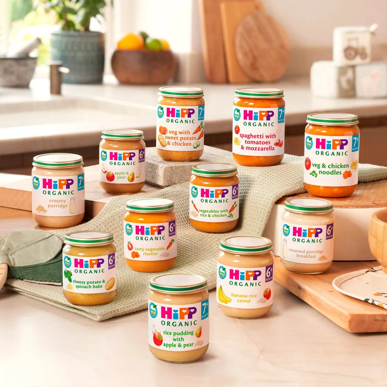 HiPP Organic Apple & Pear Baby Food Jar 6+ Months 125g