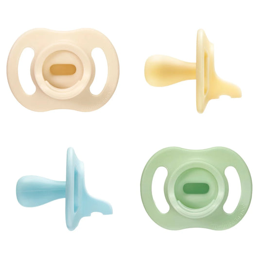 Tommee Tippee Ultra Light Soothers 0-6m Neutral 4 per pack