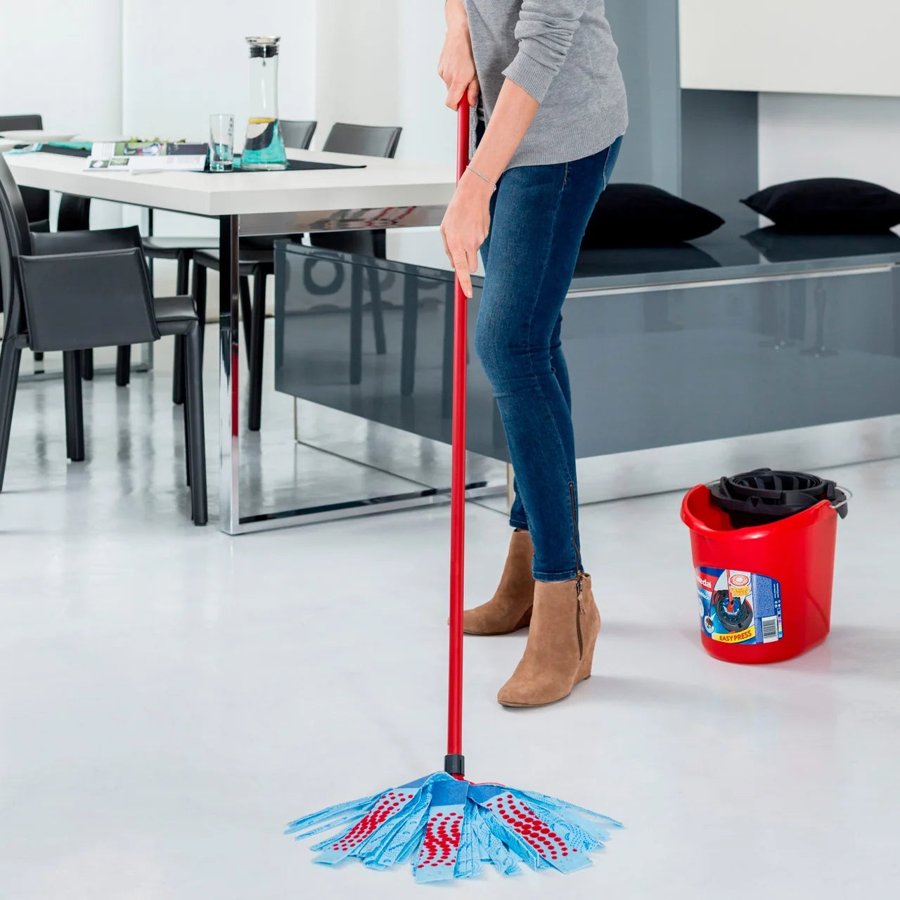Vileda Supermocio XL 3 Action Compact Mop