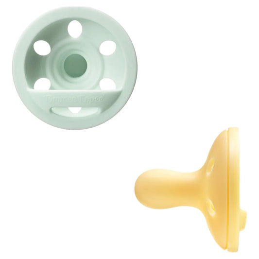 Tommee Tippee Breastlike Soothers 0-6m , 2 per pack
